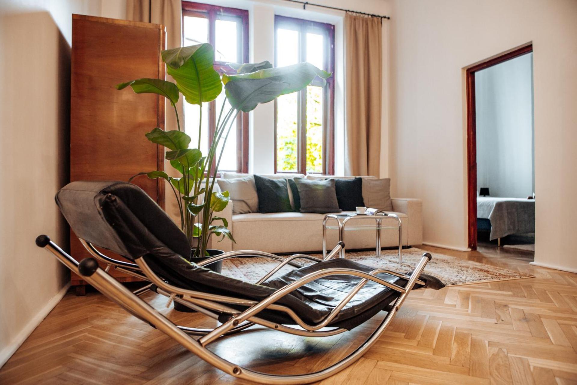 Oomph Vintage 2Br Gem Steps From Politechnika Apartment Warsaw Luaran gambar
