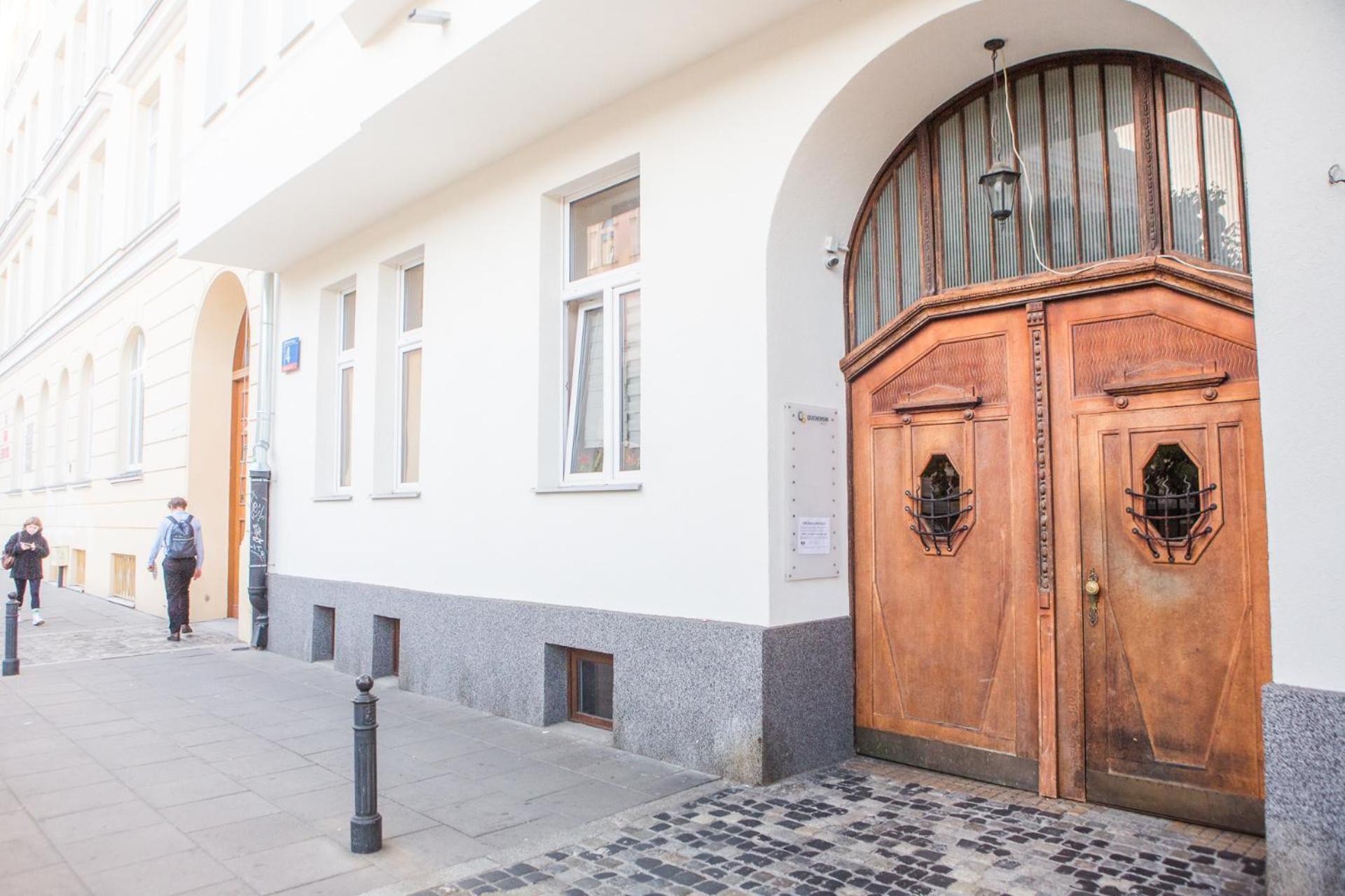 Oomph Vintage 2Br Gem Steps From Politechnika Apartment Warsaw Luaran gambar
